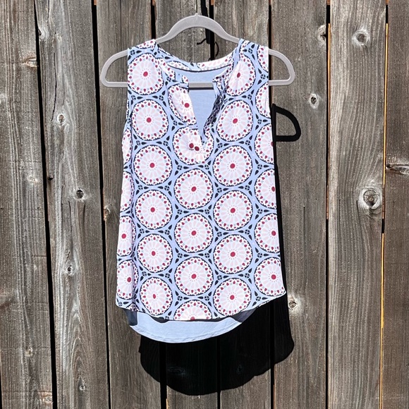 Loft sleeveless top size small - Picture 7 of 15